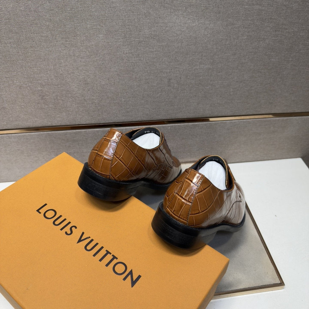 Louis Vuitton Crocodile-Embossed Lace-Up Dress Shoes — back