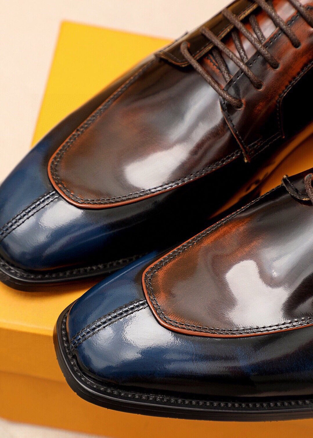Louis Vuitton Dark Brown & Black Oxford Shoes — detail