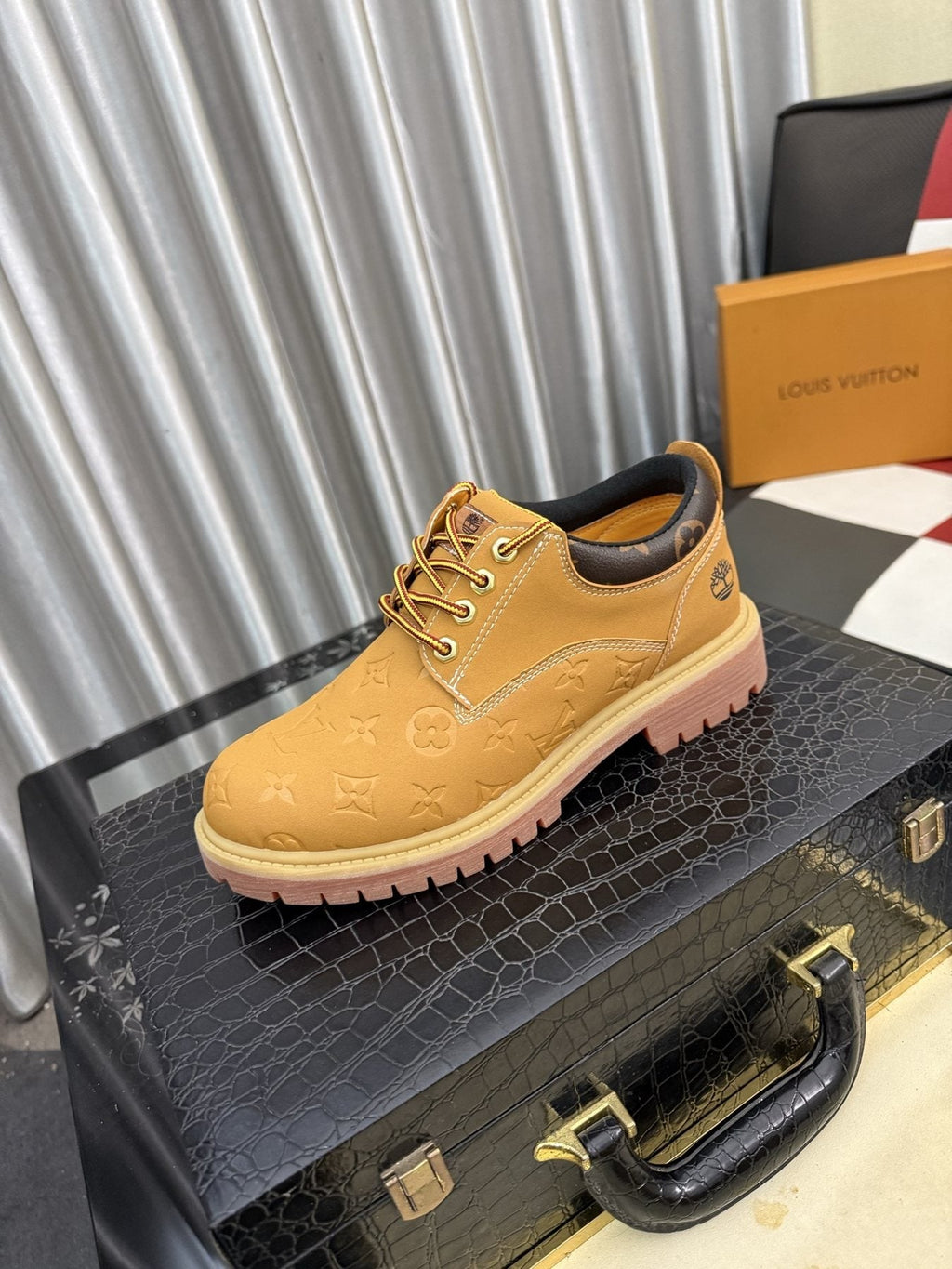 Timberland Patterned Lug Sole Lace-Up Boots — front