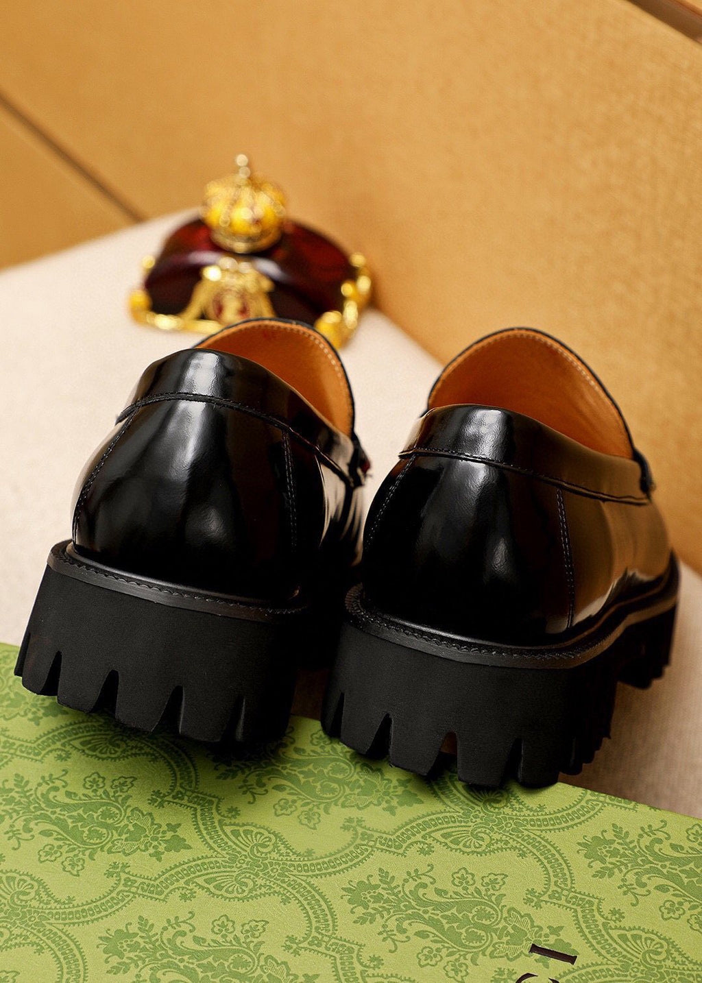 Gucci Striped Vamp Lug Sole Loafers — detail