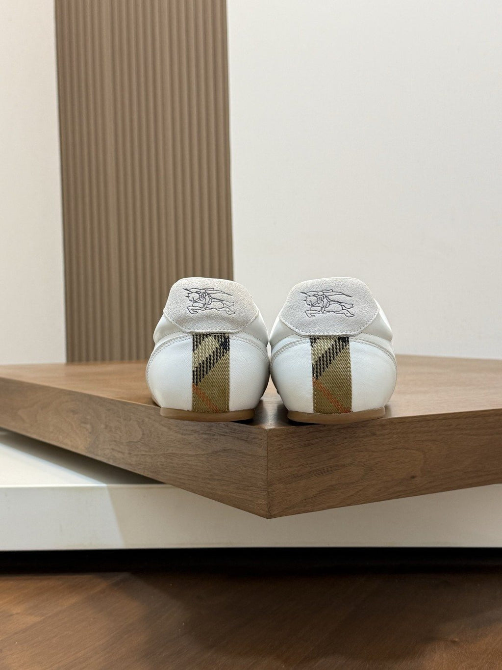 Burberry White Horse Graphic Low-Top Sneakers — back